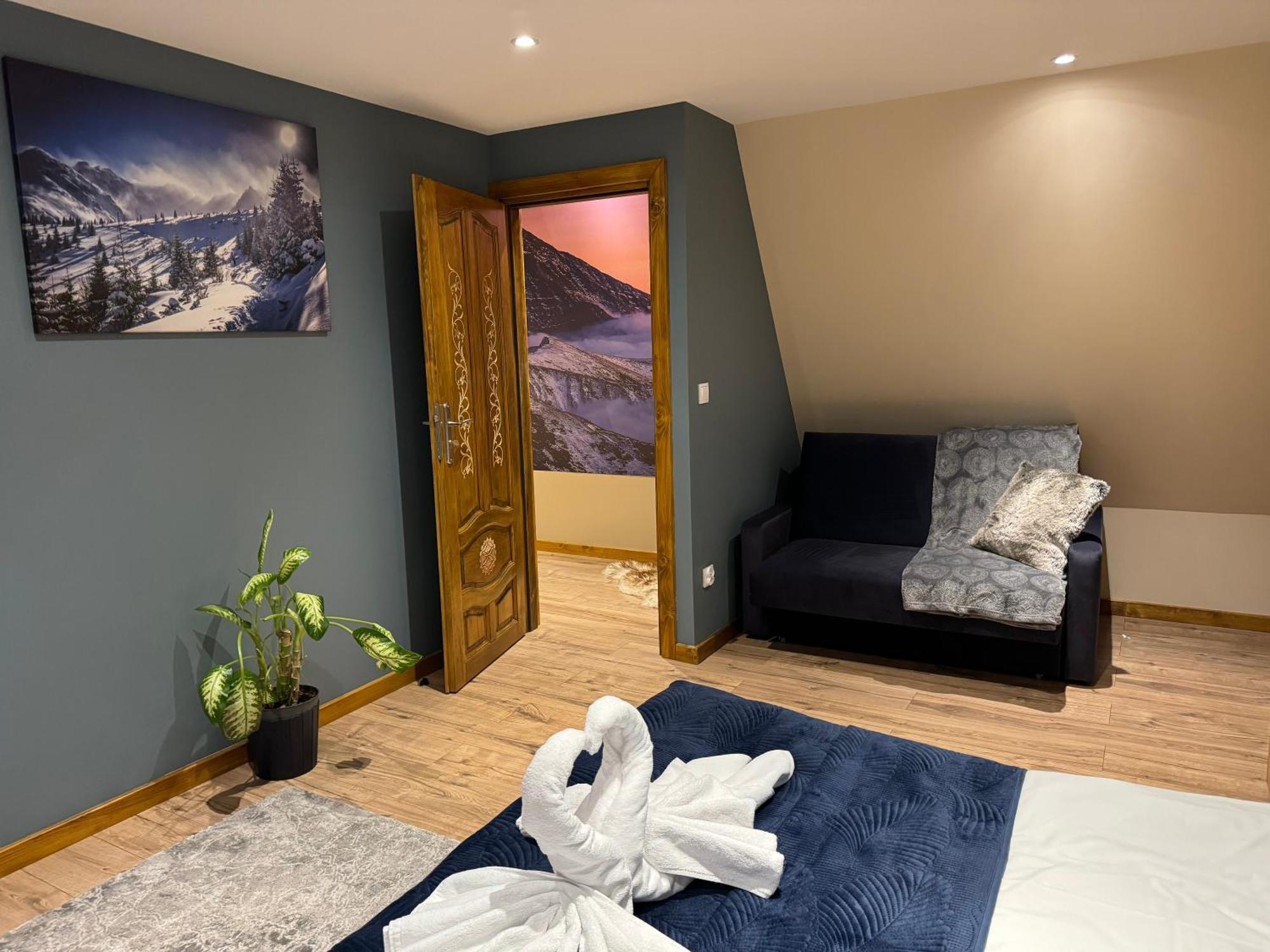 Rolicek 4 Seosons Apartment